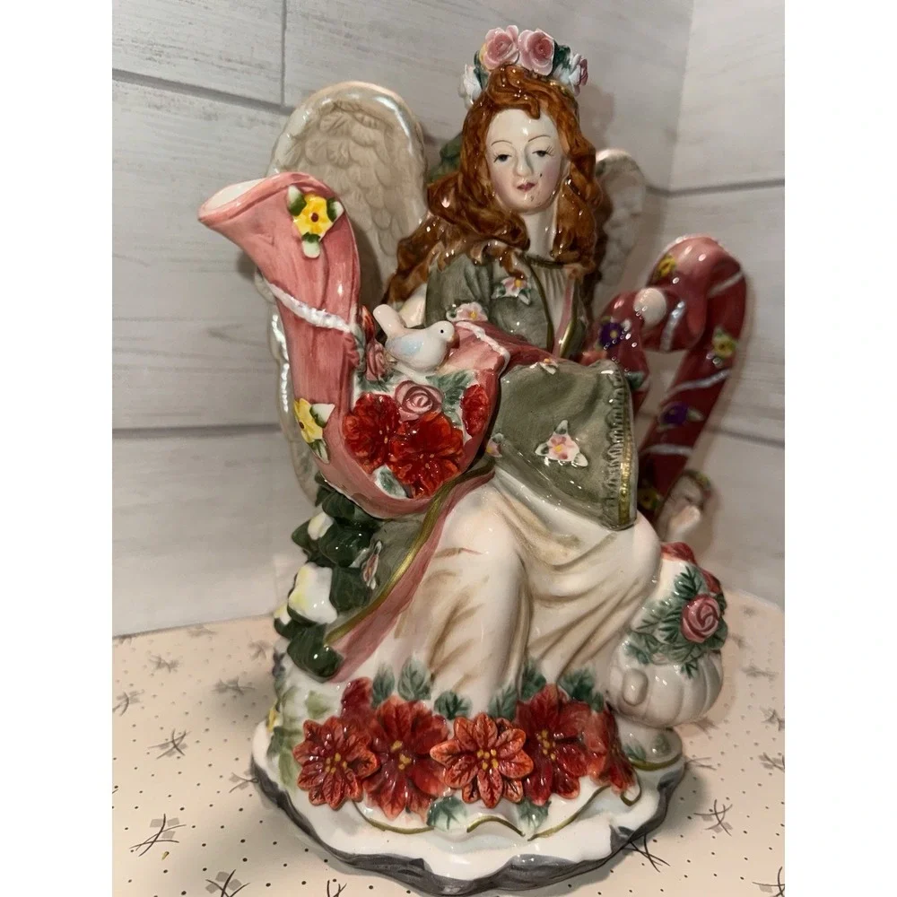 Vintage‎ Angel Cherub Christmas Tree Ceramic Teapot Holiday Floral Decorative